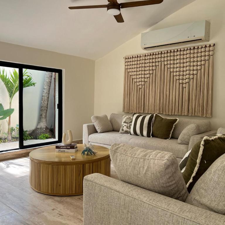Entire Private Villa in HZ - Pool & Outdoor Living - Three-Bedroom Villa - 82