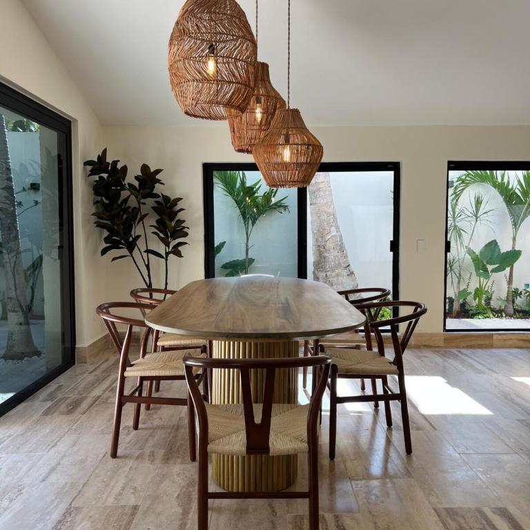 Entire Private Villa in HZ - Pool & Outdoor Living - Three-Bedroom Villa - 92