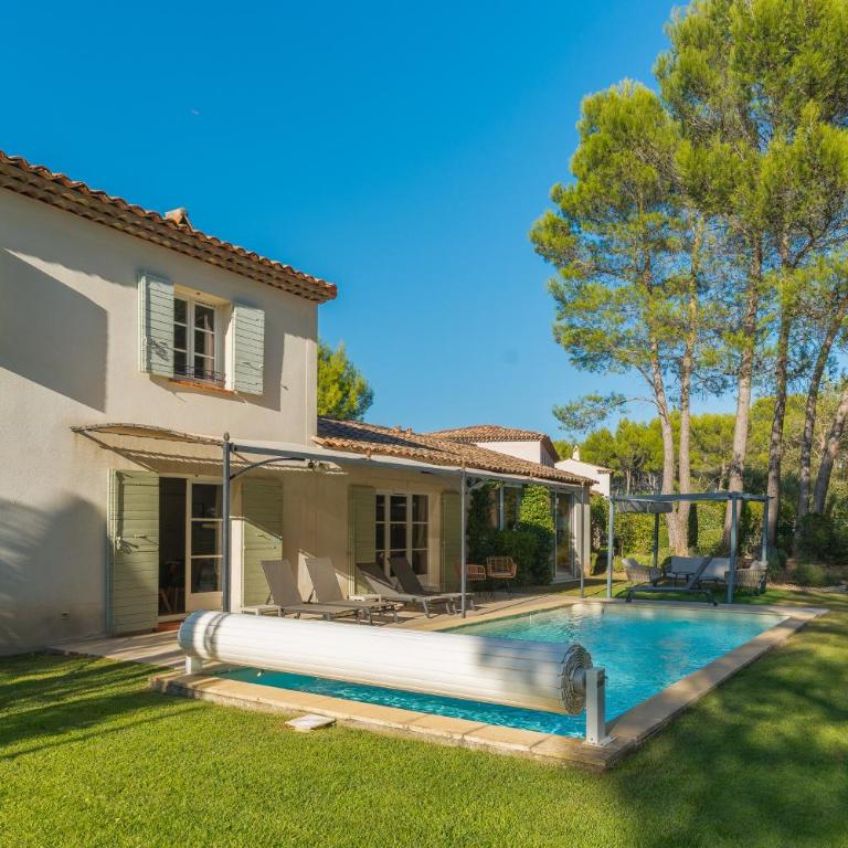 Villa avec piscine sur le Golf - Maison de Vacances - 21