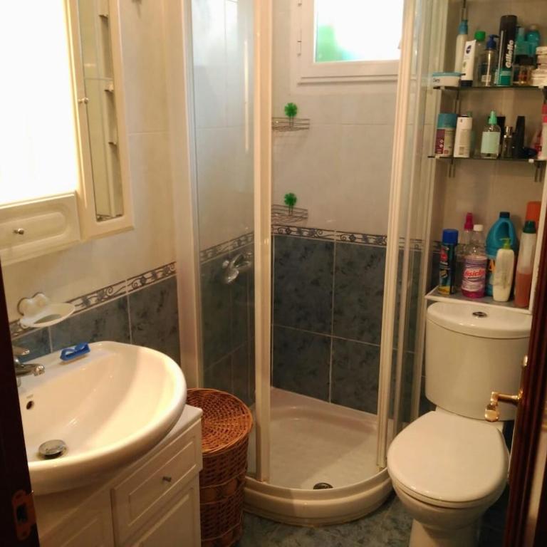 Apartamento completo a 5 minutos de la catedral y de las zonas de ocio - Two-Bedroom Apartment - 5