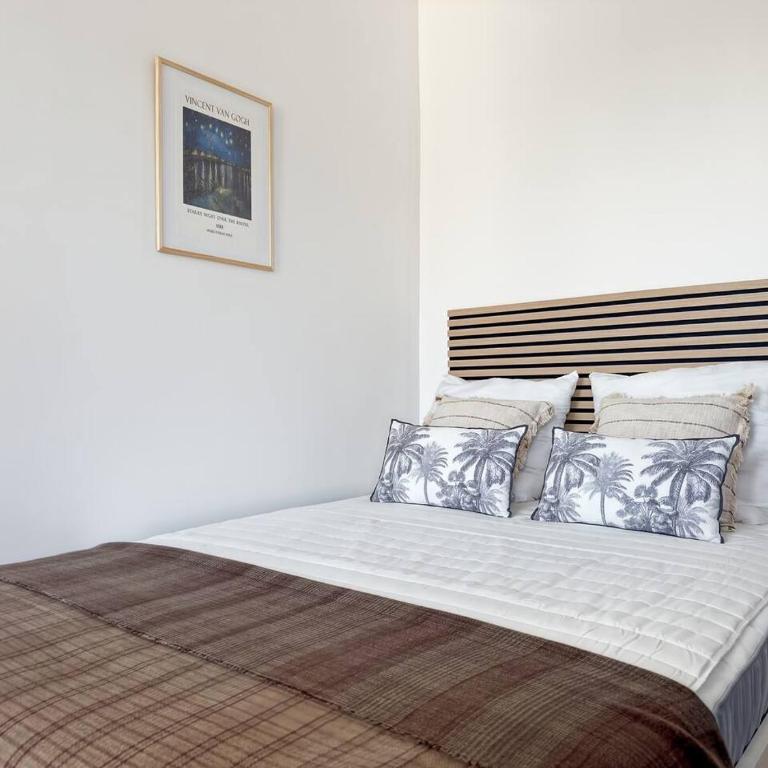Studio lumineux pres du canal Saint Martin - Appartement - 14