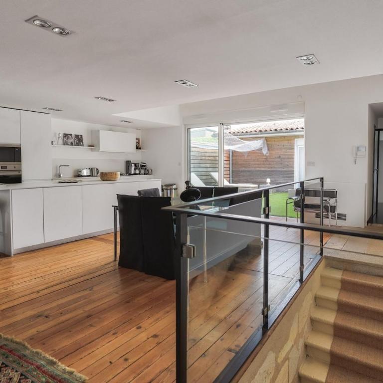 Superbe loft avec patio à Bordeaux - Appartement - 16