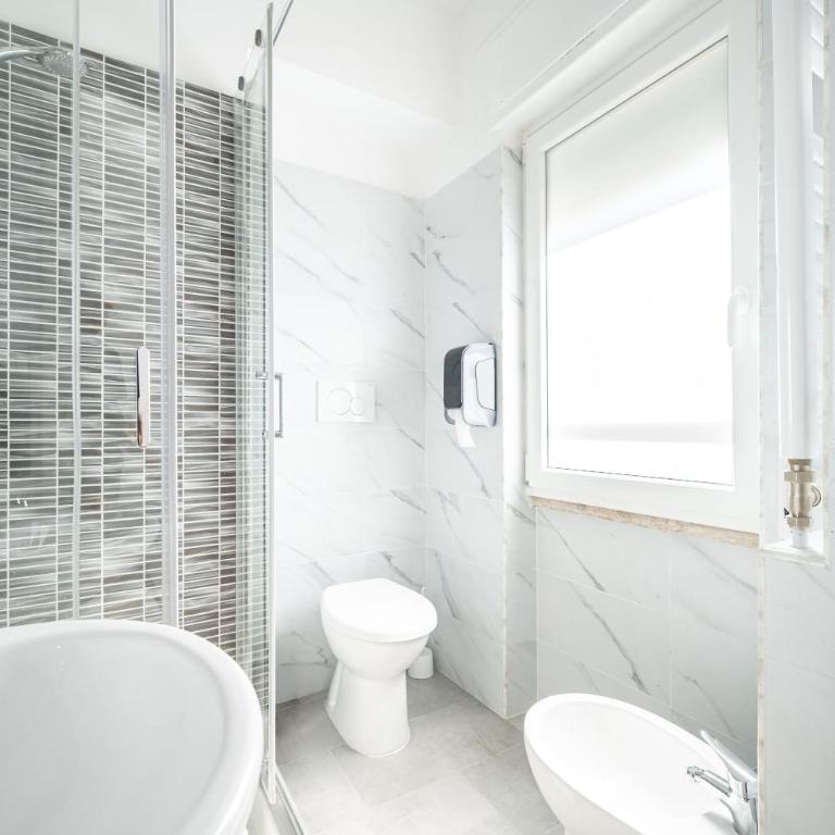 Imperatore Guest House Rome - Camera Tripla - 4