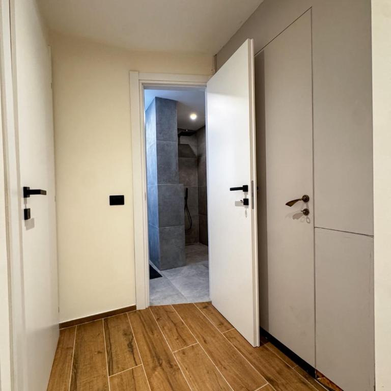 Riviera Lux 2 - Appartamento con 1 Camera da Letto - 18