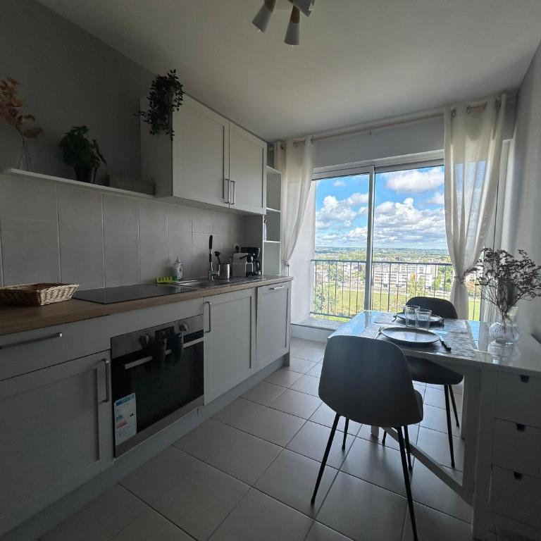 Appart lumineux 3 chambres balcons - Appartement avec Terrasse - 13