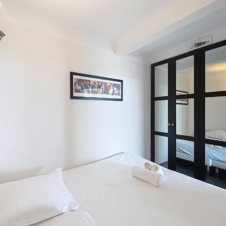 1-bedroom beachfront apartment with sea view - Appartement 1 Chambre avec Balcon et Vue sur Mer - 11