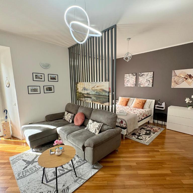 Naisa Home - One-Bedroom Apartment - 10