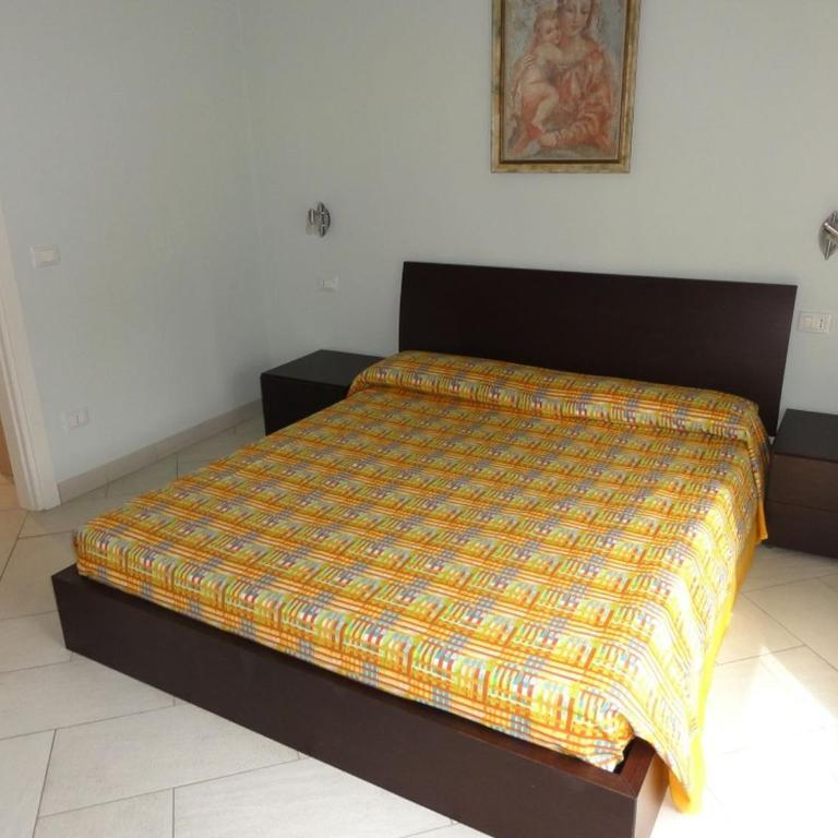 Central apartment with parking - Appartamento - 3