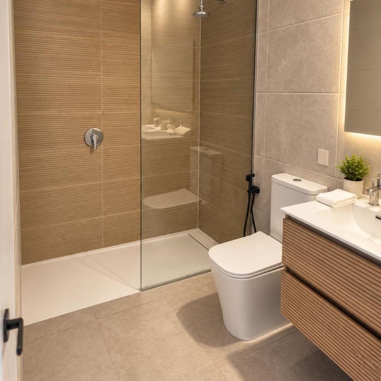 Habitación privada a minutos del centro - Chambre Triple avec Salle de Bains Privative Séparée - 6