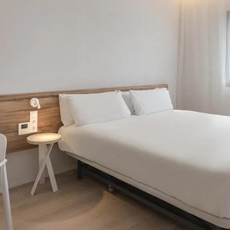 B&B HOTEL Sevilla San Jeronimo - Habitación Doble Deluxe - 5