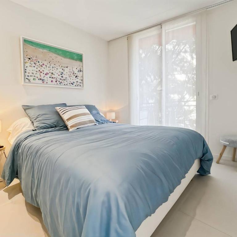 BEL APPARTEMENT 2 COUCHAGES AVEC TERRASSE CENTRE VILLE CANNES - Appartement - Vue sur Jardin - 8