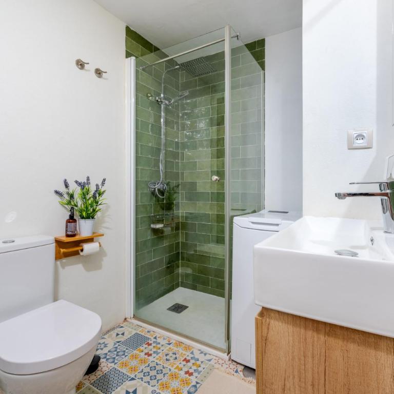 Al Andalus Torremolinos - Bright Coastal Apartment near La Carihuela, Restaurants & Centre - Apartamento de 1 dormitorio - 14