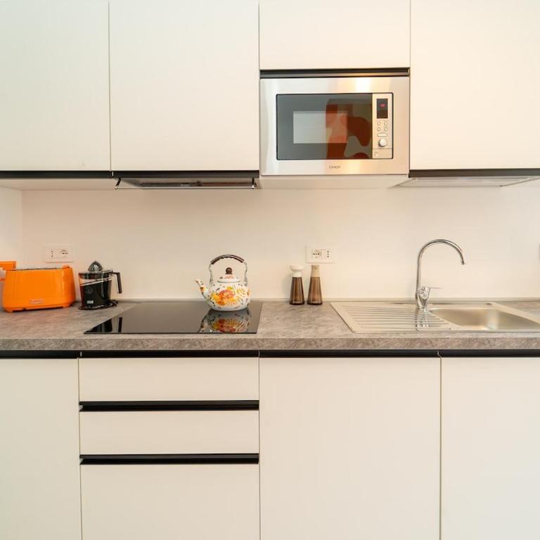 Spacious penthouse with terrace in the heart of Como - Apartment mit 3 Schlafzimmern - 3