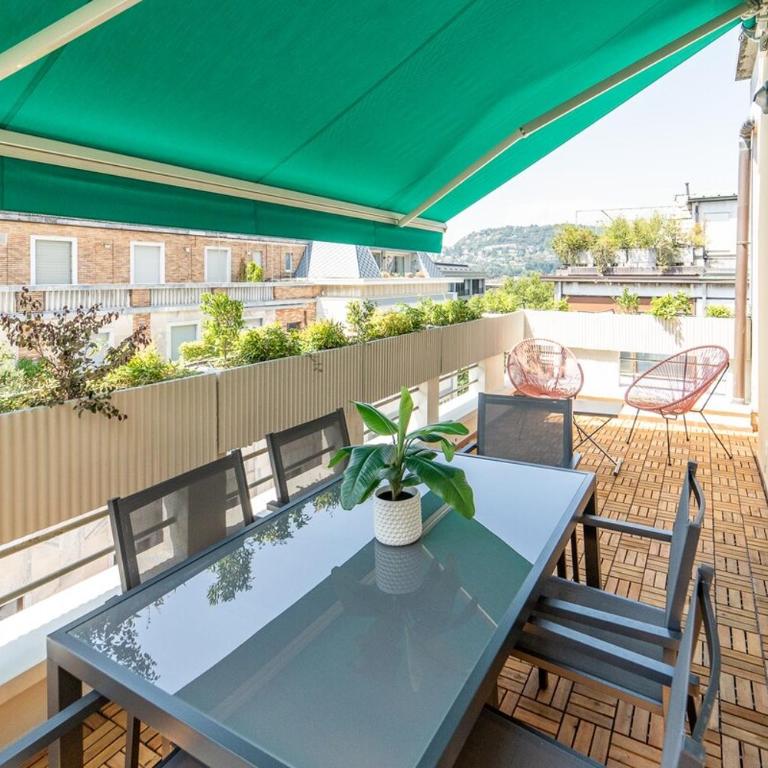 Spacious penthouse with terrace in the heart of Como - Apartment mit 3 Schlafzimmern - 10