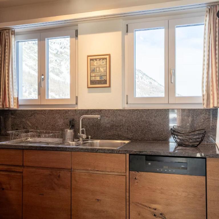Kleines Paradies in perfekter Lage - Villa mit 3 Schlafzimmern - 20