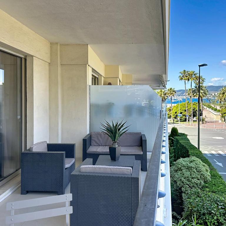 Studio apartment on La Croisette with terrace - Studio avec Balcon - 3