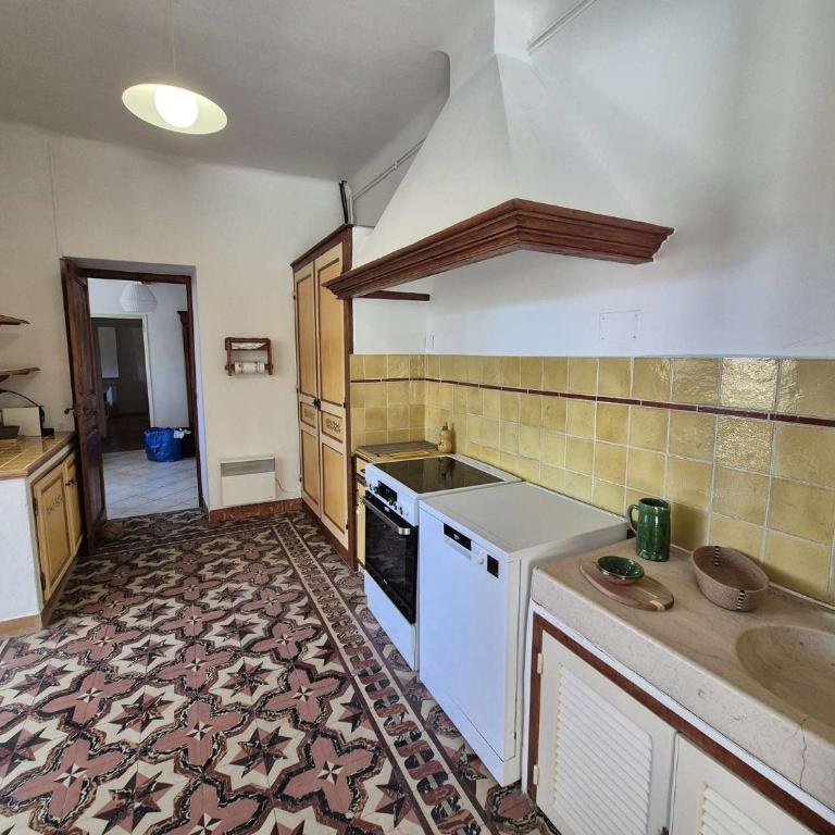 Maison de charme avec piscine, climatisé, WIFI, à deux pas du port et des plages - Villa mit privatem Pool - 16