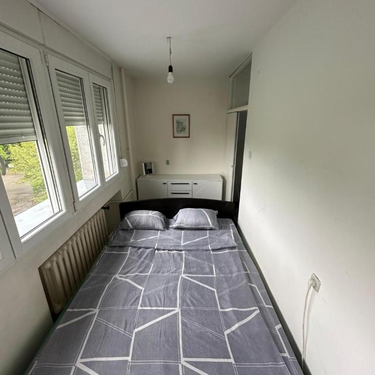Comfy Central Apartment - Apartman sa 1 Spavaćom Sobom - 2