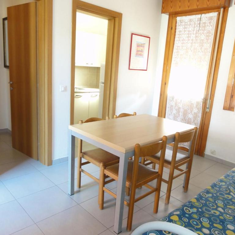 Apartment with terrace in village with pools - Appartamento - 6