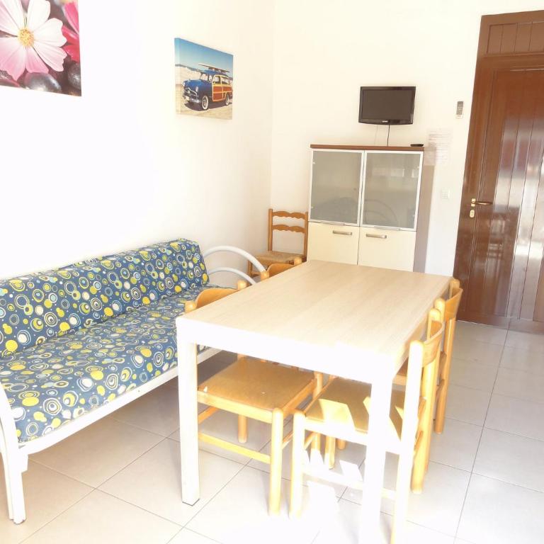 Apartment with terrace in village with pools - Appartamento - 7
