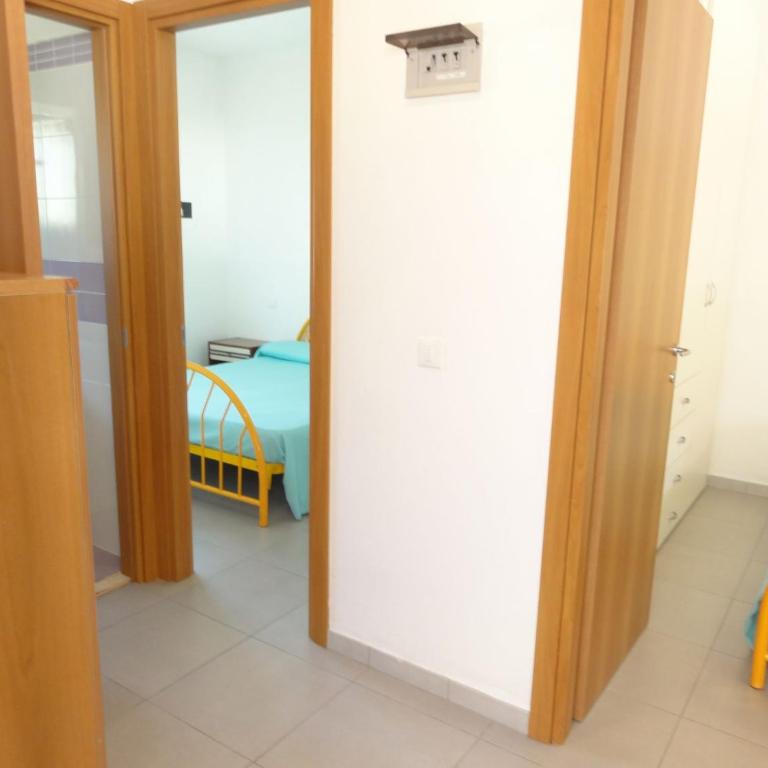 Apartment with terrace in village with pools - Appartamento - 10