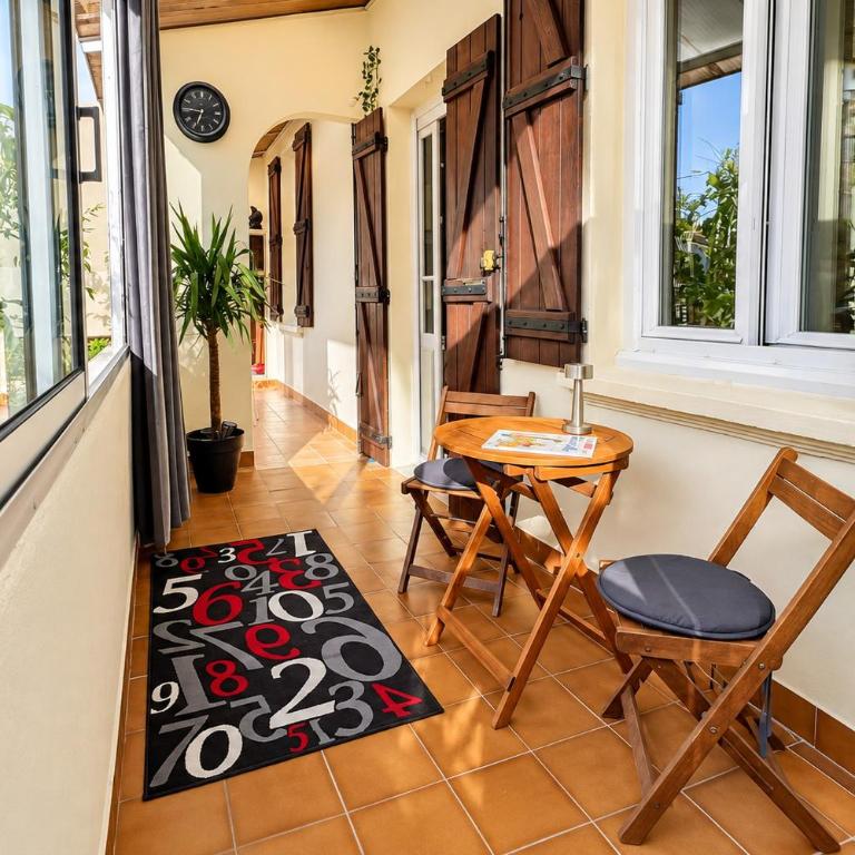 1 ch 1 sdb - Ecrin paisible proche rempart - Appartamento con 1 Camera da Letto e Terrazza - 29