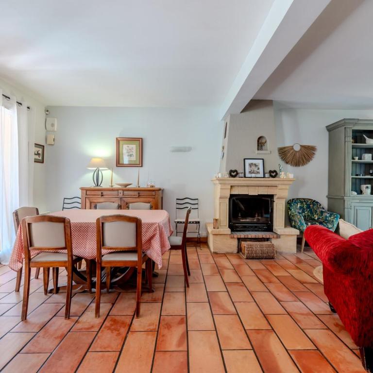 La Maison Provençale - Piscine - Ferienhaus - 6