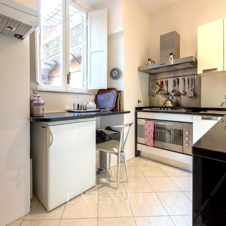 Piazza Navona Luxury Apartment in Historic Palazzo - Apartamento de 3 dormitorios - 2