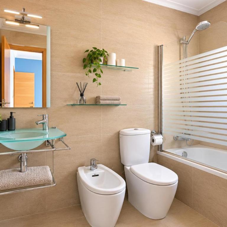 Agradable villa con piscina - Maison 2 Chambres - 17