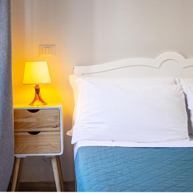 NOH Trastevere Residenze - Double Room with Private Bathroom - 1