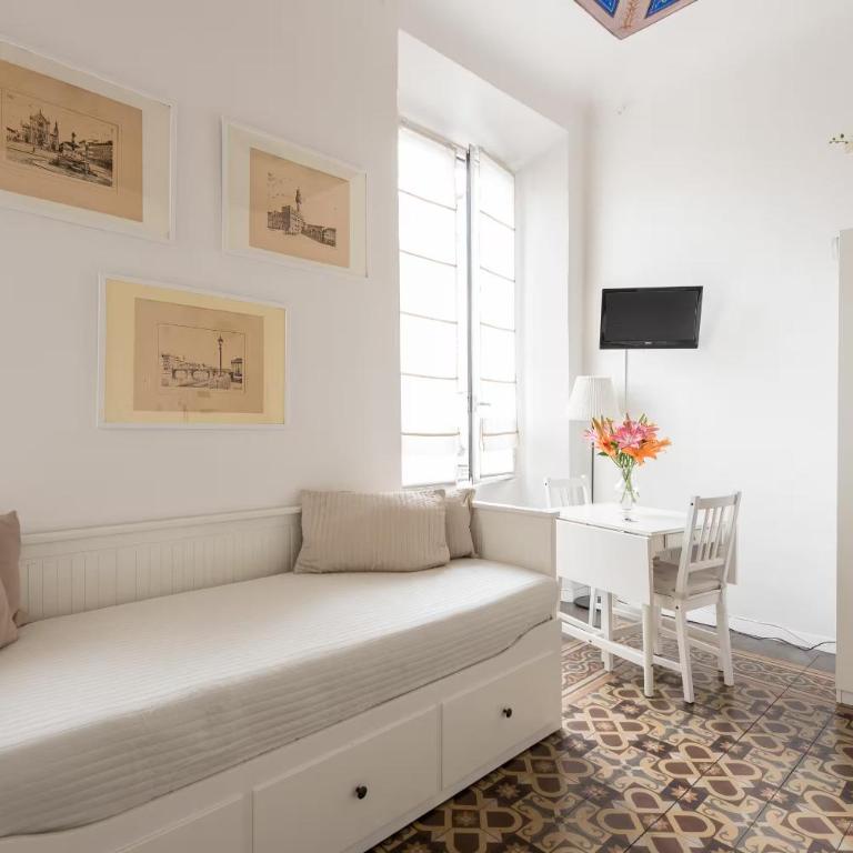 Il Colosseo a piedi - Appartamento con 1 Camera da Letto - 2