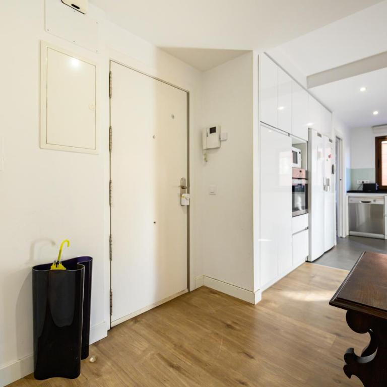 ASO941B - Piso de 3 dormitorios y 2 baños - Alquiler temporal - Apartment mit 3 Schlafzimmern - 12
