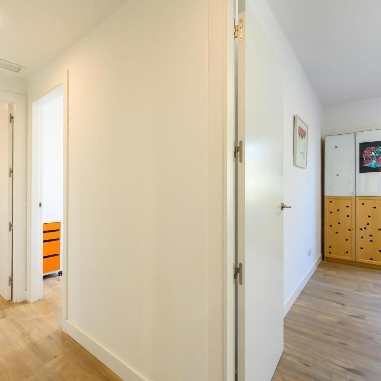 ASO941B - Piso de 3 dormitorios y 2 baños - Alquiler temporal - Apartment mit 3 Schlafzimmern - 23