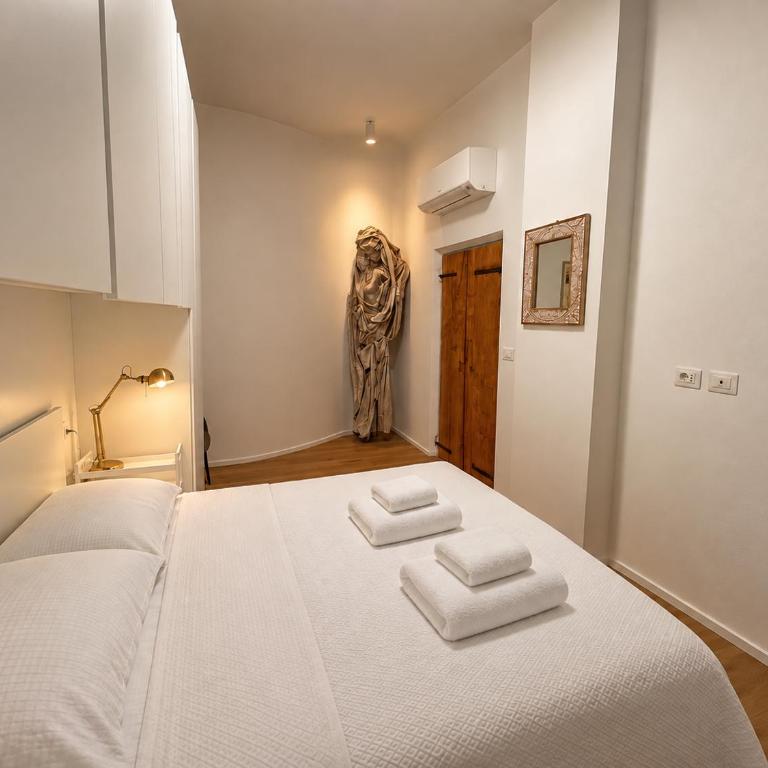 La Dimora del Marchese - D'Azeglio Residence - Appartamento Deluxe con 2 Camere da Letto - 9