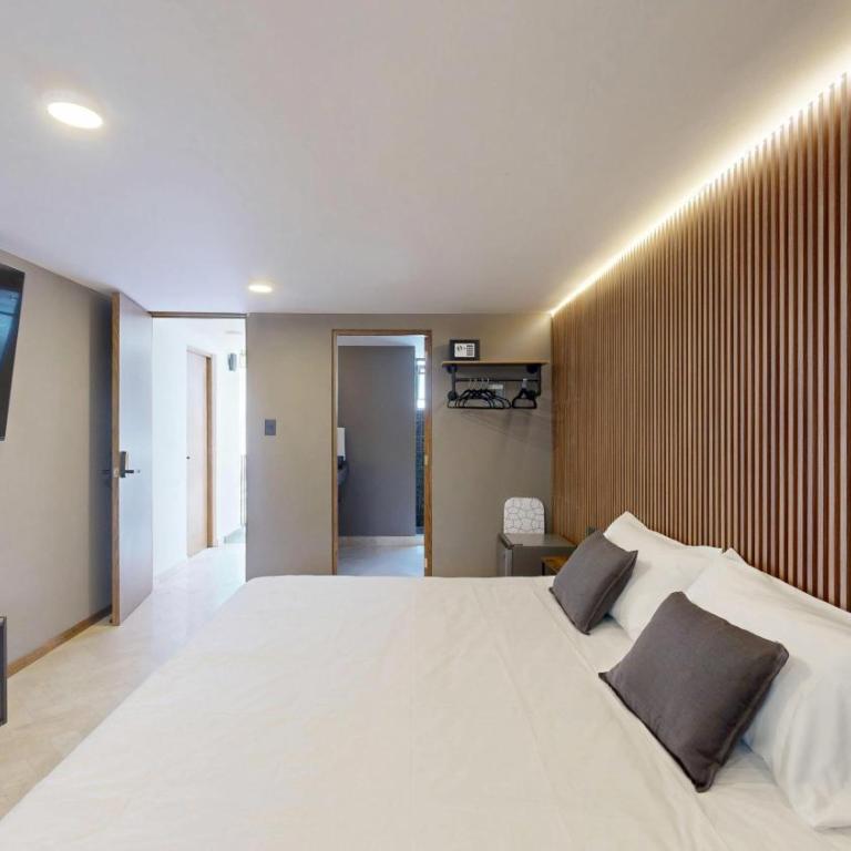 Coyohuacan - Double Room with Private Bathroom - 5