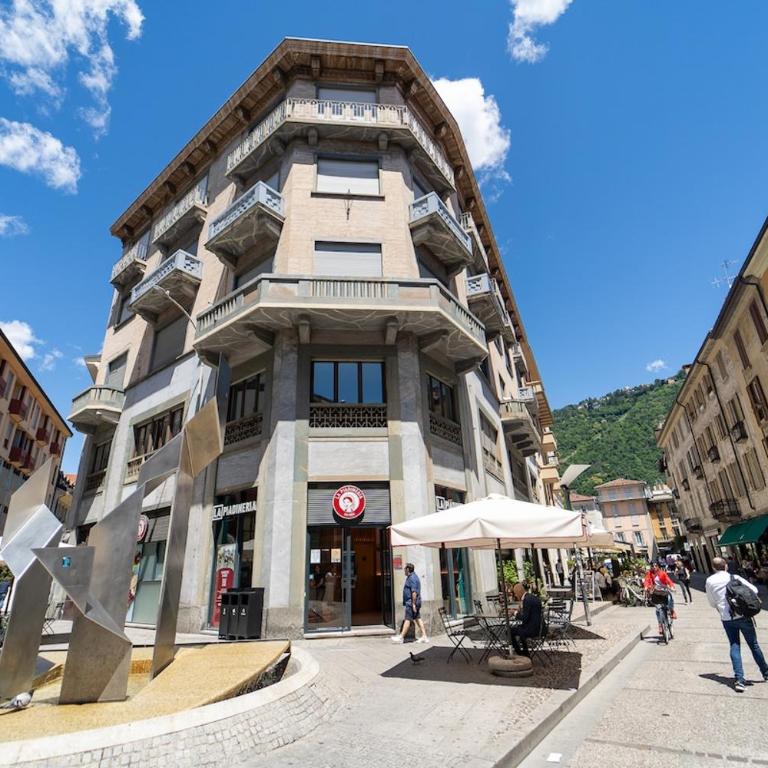 Refined apartment in the heart of Como with Balcony - Apartment mit 1 Schlafzimmer - 11