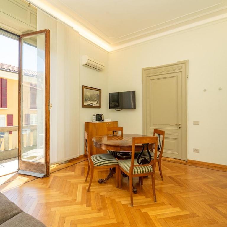 Refined apartment in the heart of Como with Balcony - Apartment mit 1 Schlafzimmer - 19