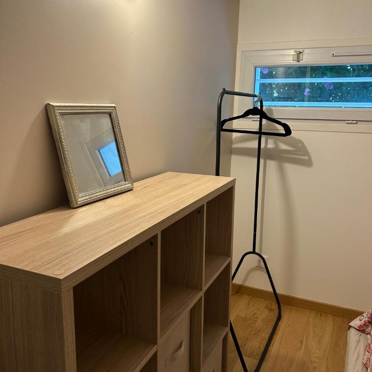 Charmant T2 à 10 min du lac - Appartement 1 Chambre avec Jardin - 15