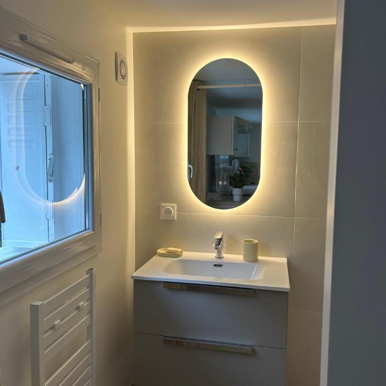 Charmant T2 à 10 min du lac - Appartement 1 Chambre avec Jardin - 8