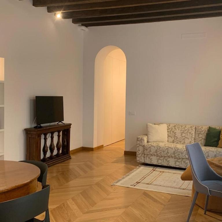 Apartment a few steps from the Mangiagalli Hospital - Apartamento de 1 dormitorio - 2