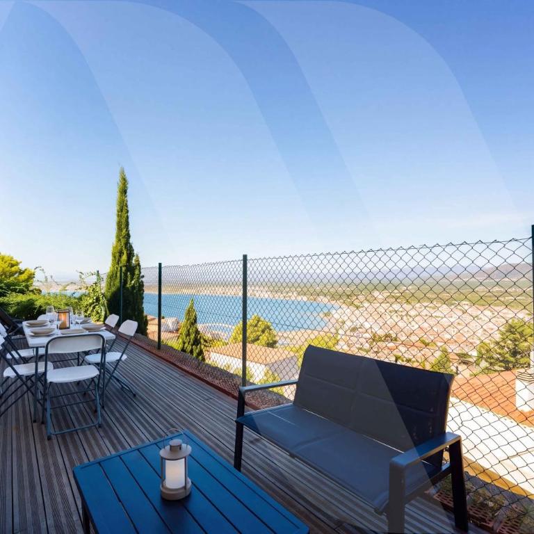 Maison vacances avec piscine commune et vue mer - Two-Bedroom House - 2