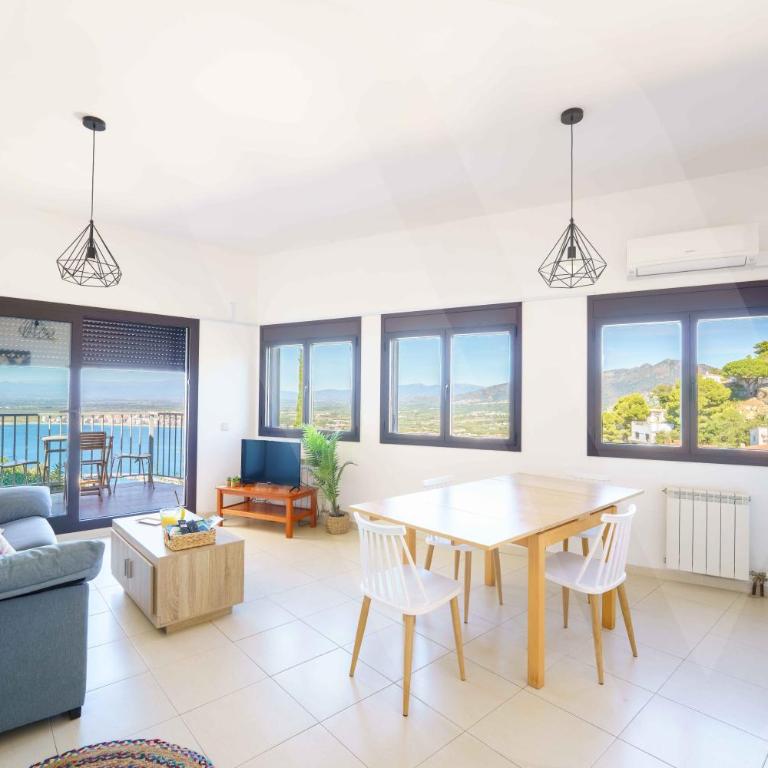 Maison vacances avec piscine commune et vue mer - Two-Bedroom House - 5