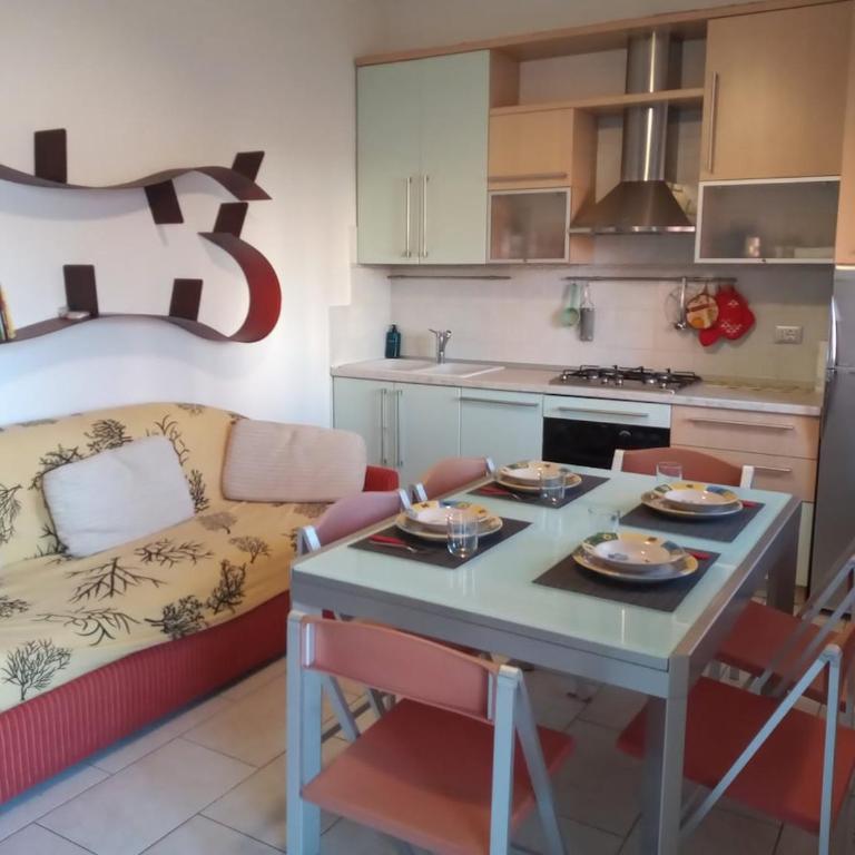 Ortensia Beach & Parking all inclusive! - Three-Bedroom Apartment - 10