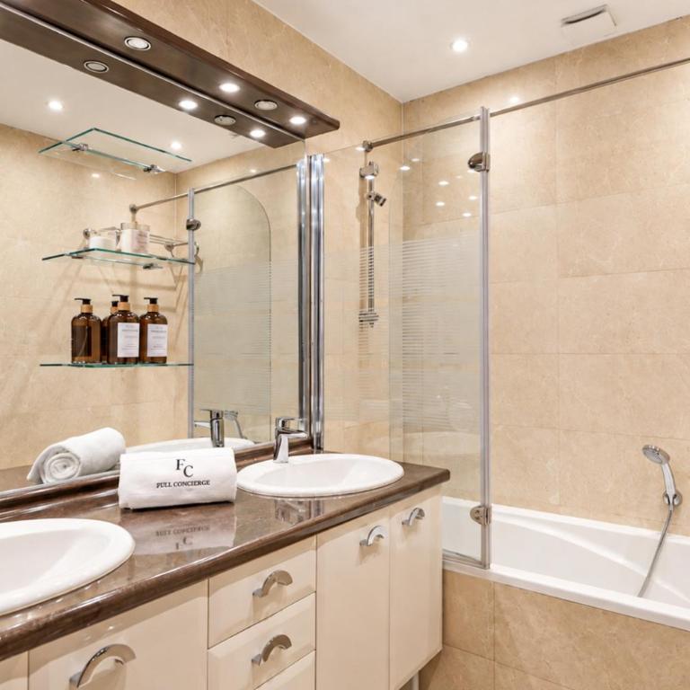 Suite Sentier - Duplex élégant au cœur de Paris - Apartment - 9