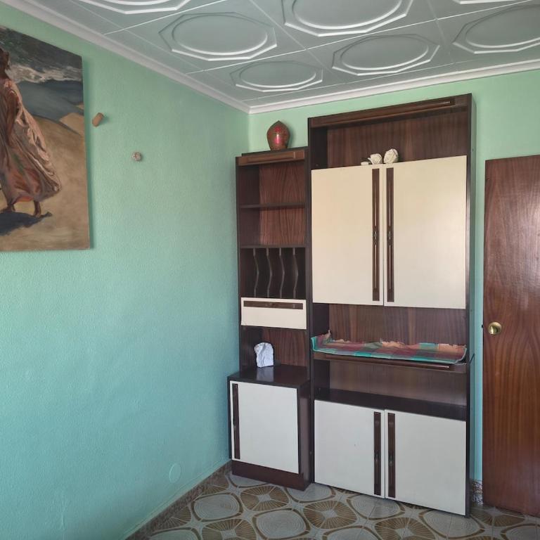Apartment Two large beds Beach 300 mts AC - Apartamento de 2 dormitorios - 16