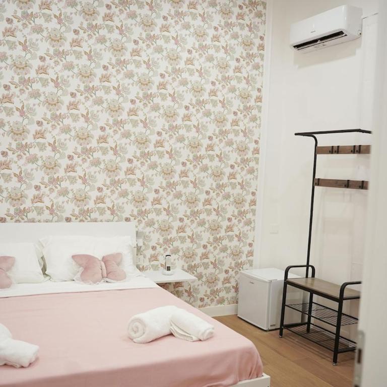 B&B Suite Dimora Benincasa, near central station - Camera Tripla con Bagno Privato - 5