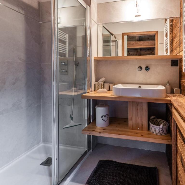 Chalet Twin - Piscine Privée et Sauna - Maison de Vacances - 28