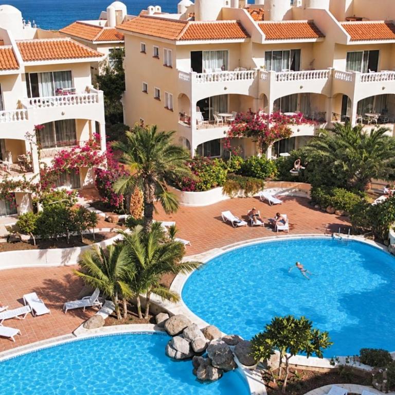 Golf Park Sunny Cozy Penthouse near the Ocean with large double terraces, fiber WIFI, 3 pools, NEW bbq South Tenerife - Apartamento con terraza - 73