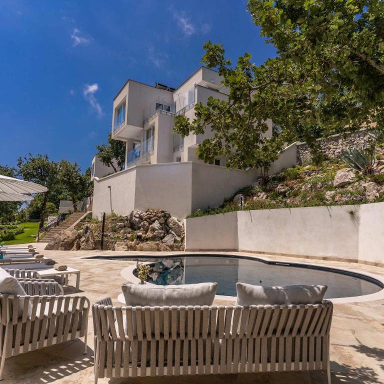 Villa Sophie with Pool Sea Views & Concierge - Villa - 73