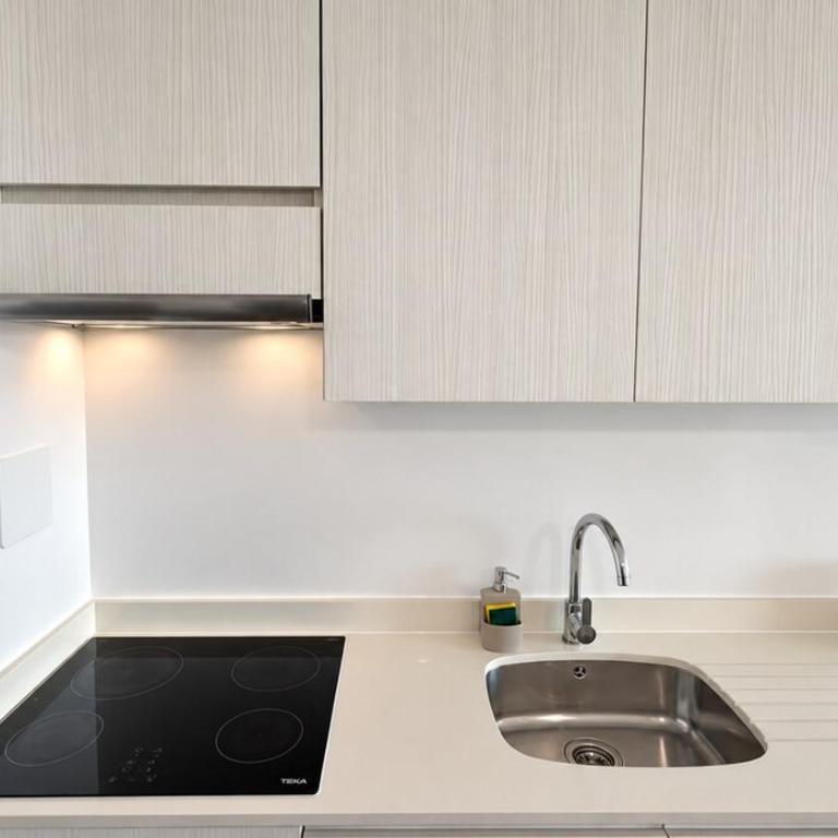 Depto 2D2B - Piso 24 - 4 pax - Centrico - Two-Bedroom Apartment - 14